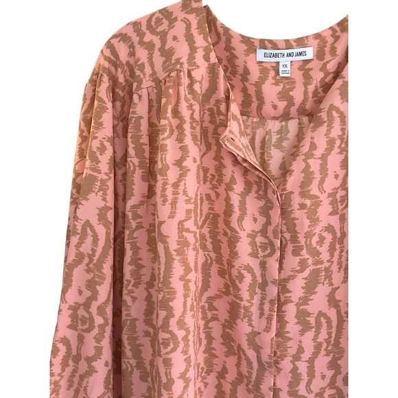 Elizabeth and James Women's Peach Beige Animal Print Blouse Size XXL Long Sleeve - Picture 2 of 4